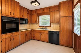 1980 Christian Cir SE, Conyers, GA 30013 - Photo 5