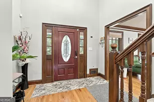 5741 Wolf Laurel Ln SW, Lilburn, GA 30047 - Photo 11