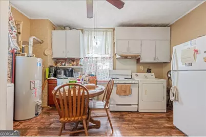 420 W 42nd Street, Savannah, GA 31401 - Photo 37