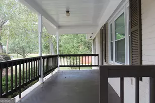 436 Twinwood St, Thomaston, GA 30286 - Photo 13