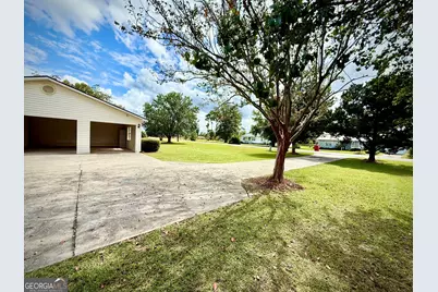 94 Elton Street, Hazlehurst, GA 31539 - Photo 17