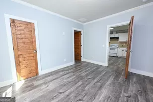 53 E Jones St, Newnan, GA 30263 - Photo 15