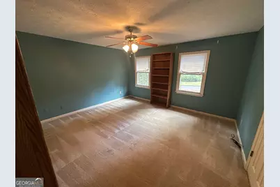 5820 Wyndemere Lane, Stone Mountain, GA 30087 - Photo 29