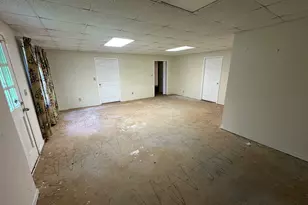 5820 Wyndemere Ln, Stone Mountain, GA 30087 - Photo 25