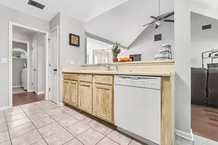 38 Pine Crescent, Newnan, GA 30265 - Photo 5