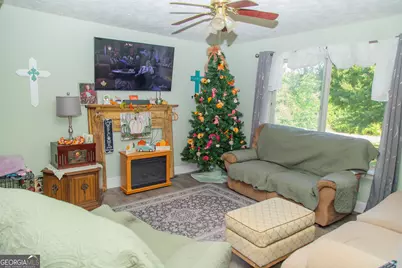 750 Crawford Road, Barnesville, GA 30204 - Photo 15