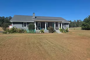 110 Cherokee Pl, Fayetteville, GA 30215 - Photo 1