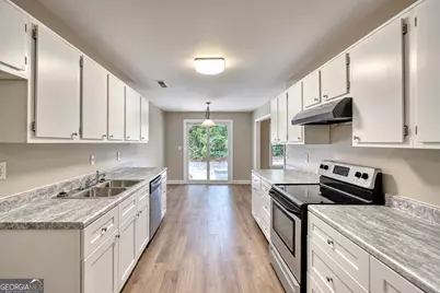 4302 Derbyshire Trace SE, Conyers, GA 30094 - Photo 29