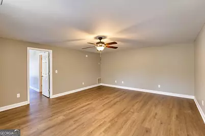 4302 Derbyshire Trace SE, Conyers, GA 30094 - Photo 35