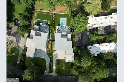 4063 Rickenbacker Drive NE, Atlanta, GA 30342 - Photo 3