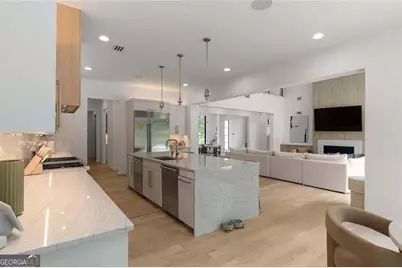 4063 Rickenbacker Drive NE, Atlanta, GA 30342 - Photo 19