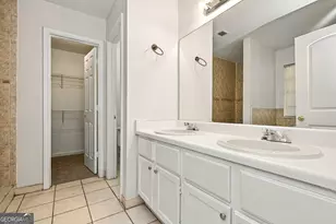 6309 Phillips Ct, Lithonia, GA 30058 - Photo 9