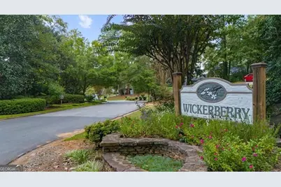 305 Wickerberry Lane, Roswell, GA 30075 - Photo 5