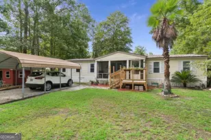215 Baumgardner Rd, Brunswick, GA 31523 - Photo 1