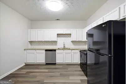 2330 Marlin Drive, McDonough, GA 30253 - Photo 9