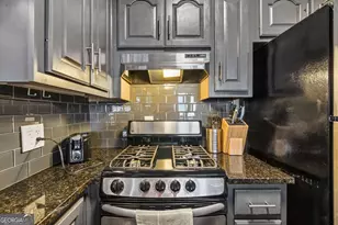 215 Piedmont Ave NE, Atlanta, GA 30308 - Photo 11