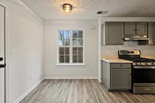 4887 Lake Park Ln, Acworth, GA 30101 - Photo 13