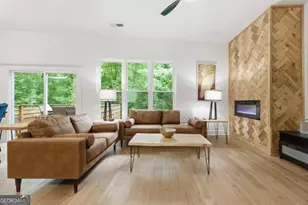 977 Fleetwood Cir SW, Atlanta, GA 30311 - Photo 13