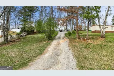217 Robin Rd Road, Jasper, GA 30143 - Photo 5
