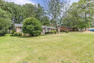 2521 Country Club Dr, Conyers, GA 30013 - Photo 5