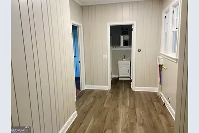304 Forsyth St., Barnesville, GA 30204 - Photo 13