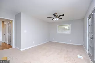 1877 Glenmar Dr, Decatur, GA 30032 - Photo 9