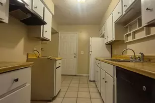 707 Elaine St, Hinesville, GA 31313 - Photo 7