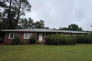 7 Lindberg St, Statesboro, GA 30458 - Photo 1