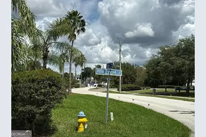 518 Villa Treviso Court, Apollo Beach, FL 33572 - Photo 5