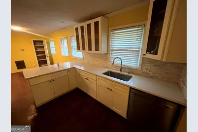 8750 Sandy Cross Road, Carnesville, GA 30521 - Photo 13