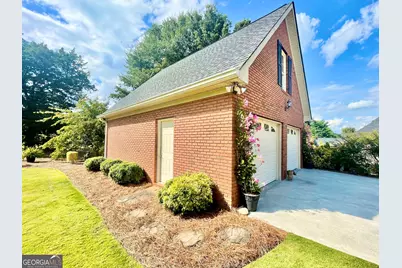 106 Etowah Dr SE, Rome, GA 30161 - Photo 5