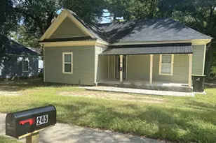 245 Atlanta St, Barnesville, GA 30204 - Photo 1