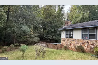 2663 Flagstone Court SE, Conyers, GA 30013 - Photo 5