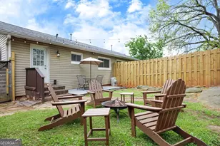 1040 Herndon St NW, Atlanta, GA 30318 - Photo 23