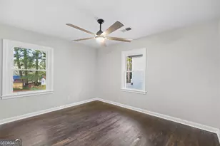 2533 Plantation Dr, East Point, GA 30344 - Photo 19