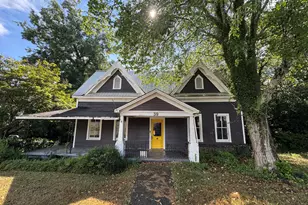 39 W Main St, Hampton, GA 30228 - Photo 1