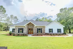 905 Sweet Magnolia Cir, Dublin, GA 31021 - Photo 1