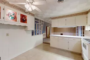 915 N Main St, Statesboro, GA 30458 - Photo 25