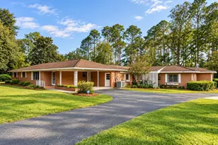 915 N Main St, Statesboro, GA 30458 - Photo 1