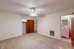 915 N Main St, Statesboro, GA 30458 - Photo 37