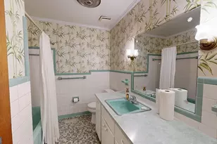 915 N Main St, Statesboro, GA 30458 - Photo 31