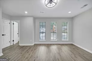 842 Brandy Oaks Ln, Stone Mountain, GA 30088 - Photo 21