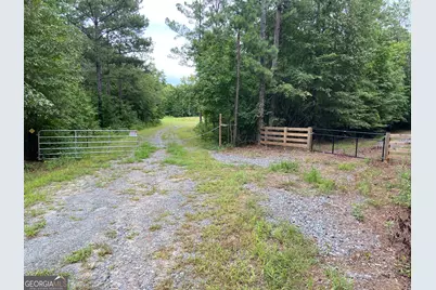126 Potts Pond Road, Barnesville, GA 30204 - Photo 1