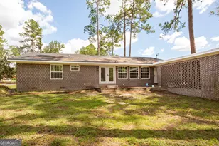 601 Saint Catherine Dr, Waycross, GA 31501 - Photo 7