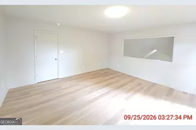 391 N Beach Court, Riverdale, GA 30274 - Photo 9
