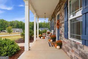 119 Mylee Cove, Barnesville, GA 30204 - Photo 5