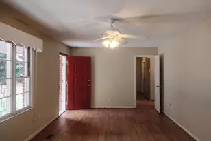 318 W Main St, Rutledge, GA 30663 - Photo 5