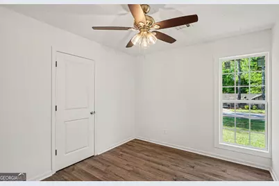 8984 Bentwood Lane, Riverdale, GA 30274 - Photo 17