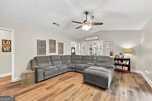 532 Dixie Red Ave, Jefferson, GA 30549 - Photo 7