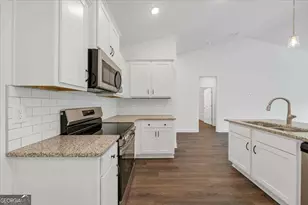 305 Angela Ave, Bowdon, GA 30108 - Photo 5